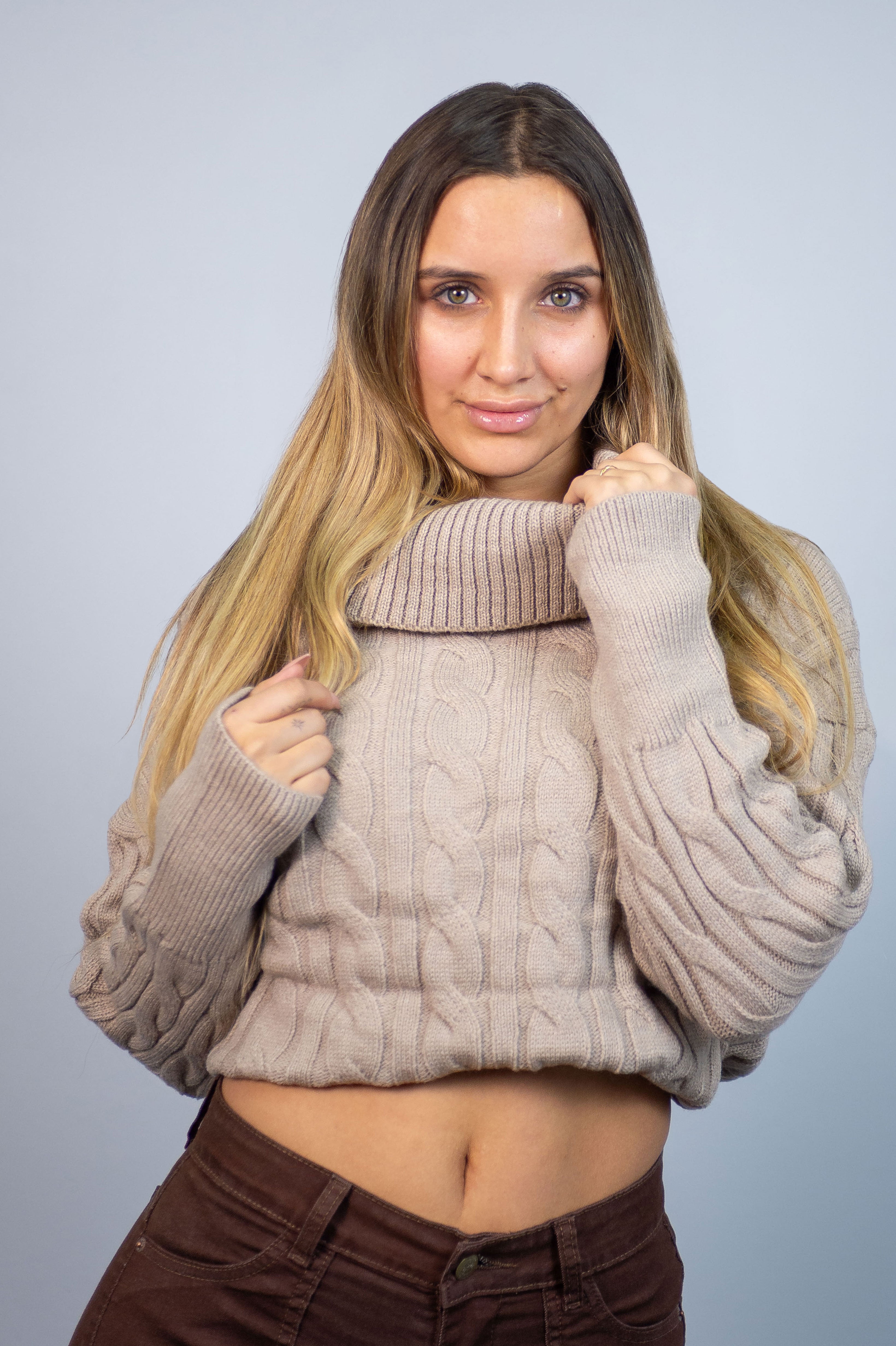 Sweater Trenzado Sofía con Cuello
