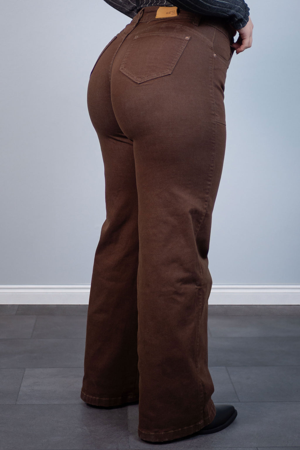 Jeans Wide Leg Dublín con Bolsillos Rectos
