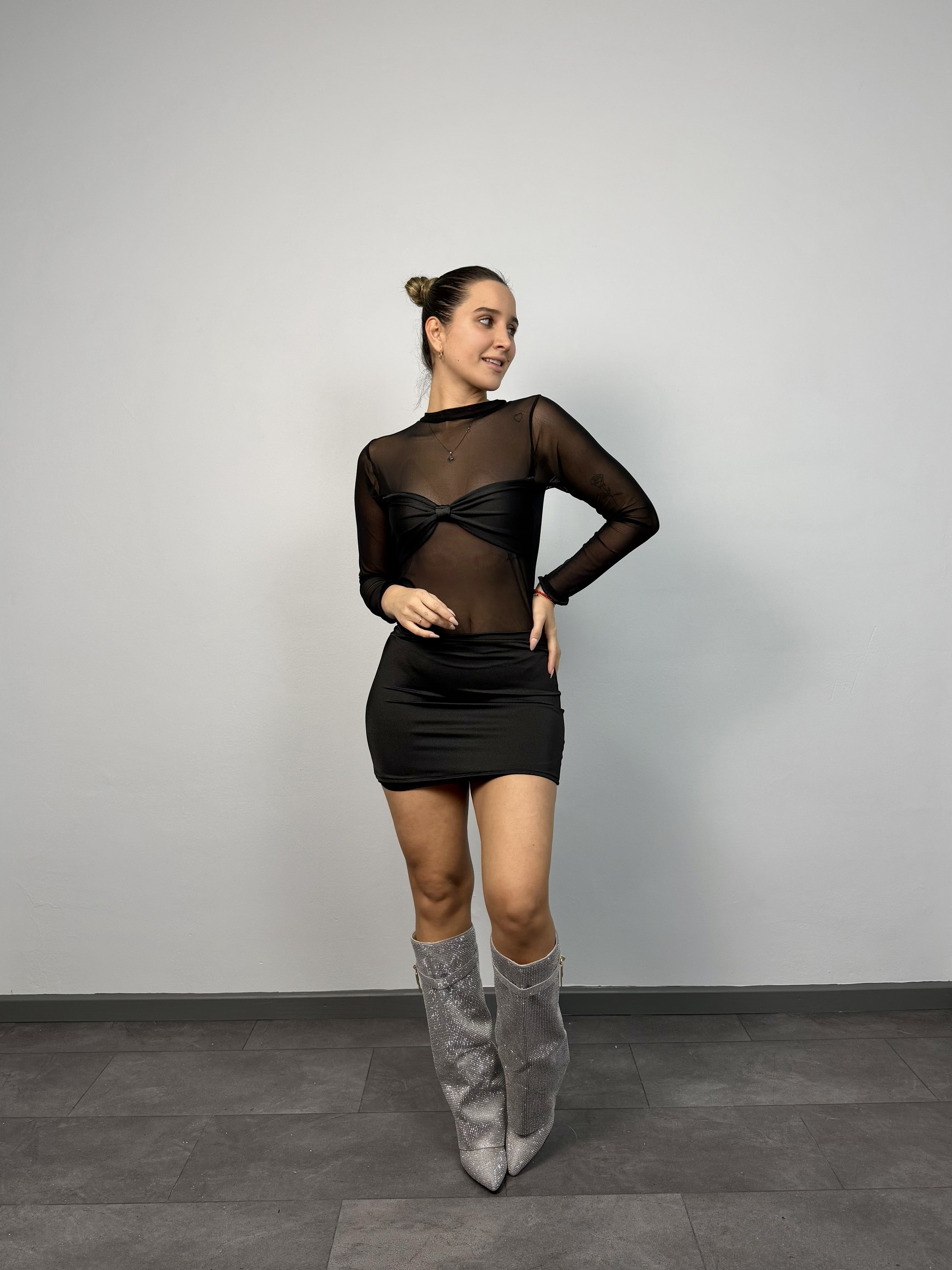Vestido con Transparencias Aurora